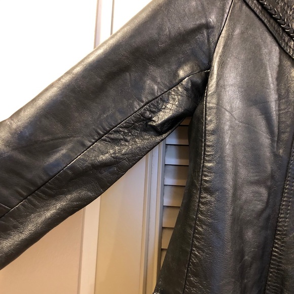 Vintage Leather Jacket - Picture 5 of 14